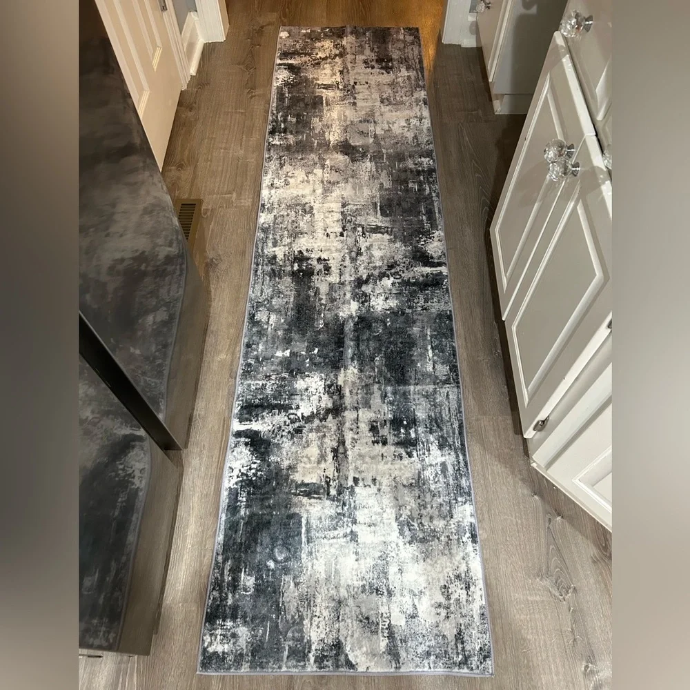 Kosyfly rugs 2’by8’ new grey black and white in color